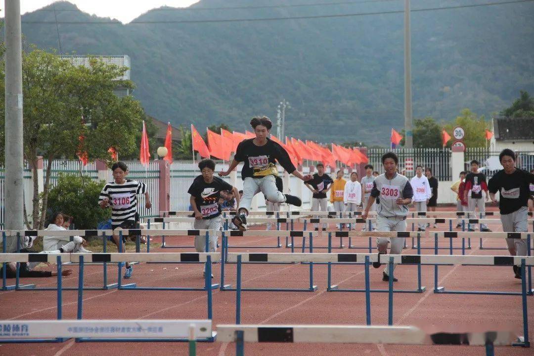 运动,彰显青春风采 | 记鹤浦中学第39届运动会顺利举行