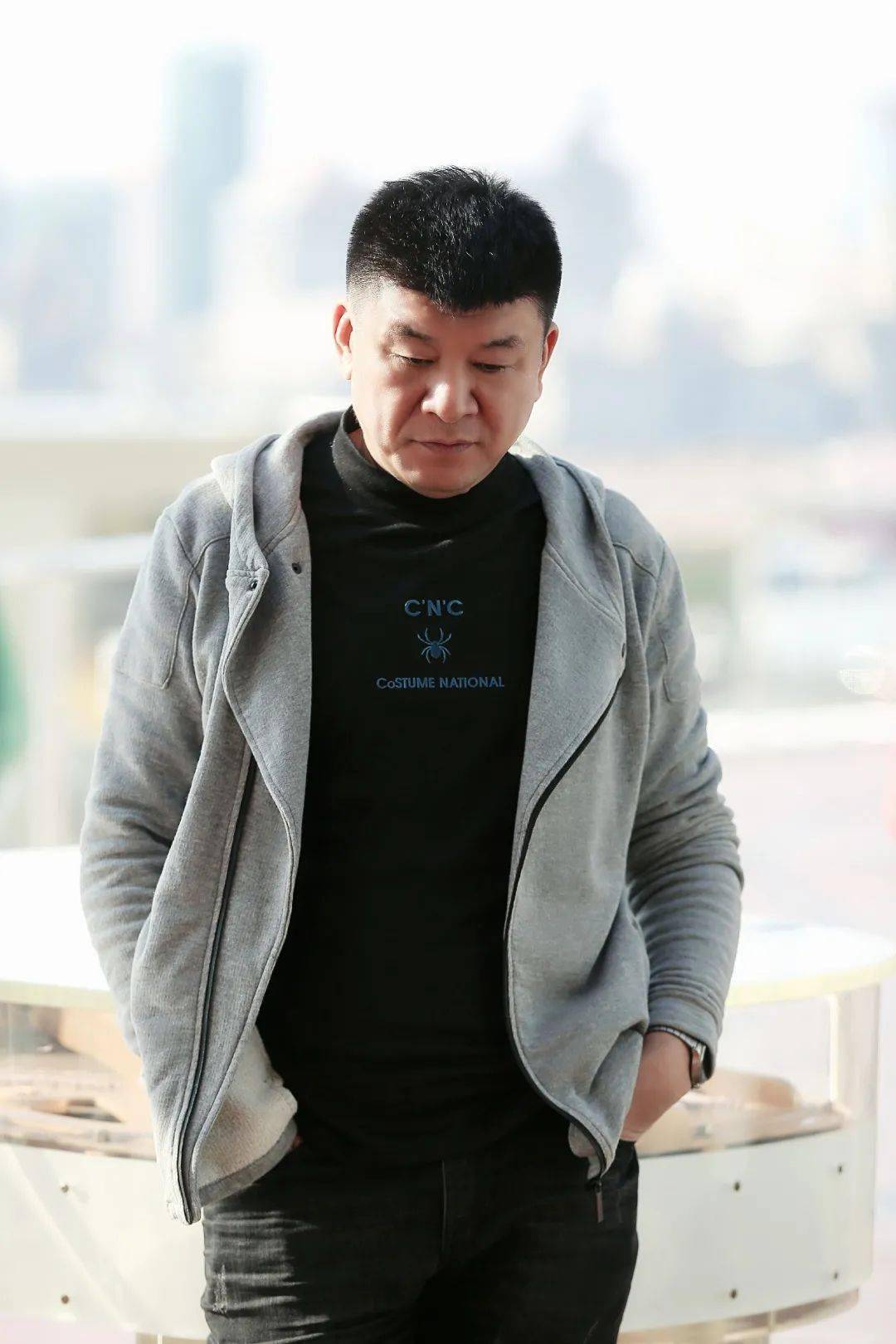 8秒搞定爽脆土豆丝,2个诀窍要记牢!_大厨