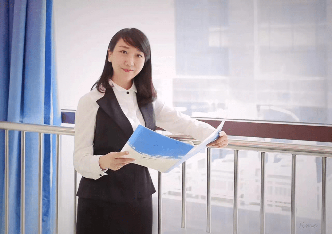 杨婧新华保险西安中心支公司 高级行销总监金钱没有固定的主人,财富