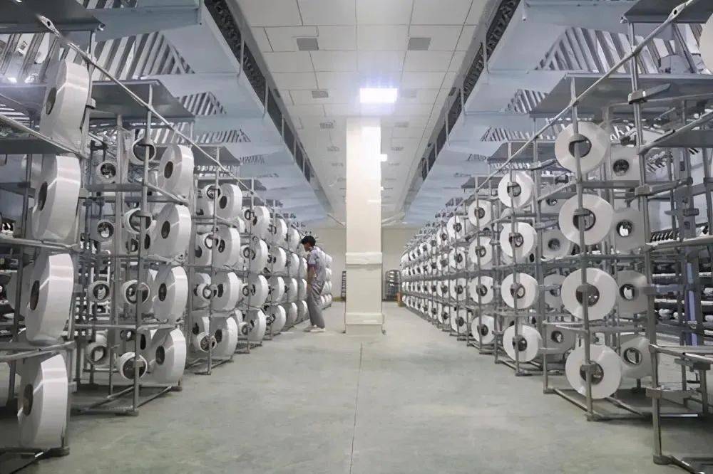 涉嫌骗取贷款,这家本土纺织化纤龙头实控人被义乌警方取保候审