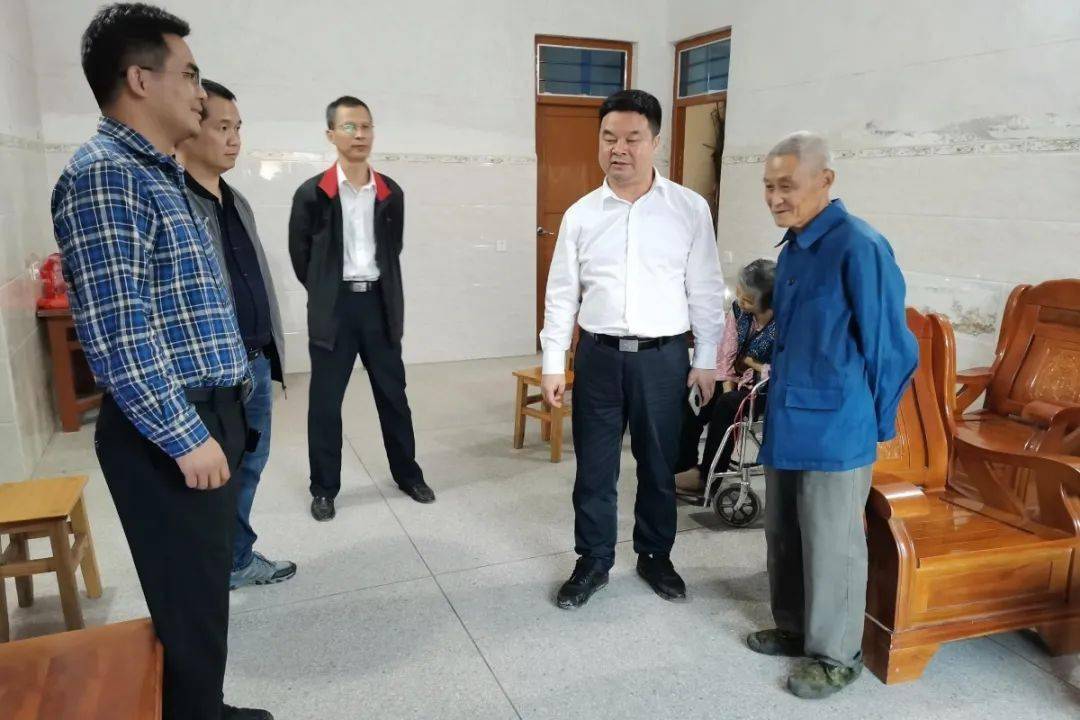 清远市领导到连南督导脱贫攻坚工作丨 县委书记,县长带队调研