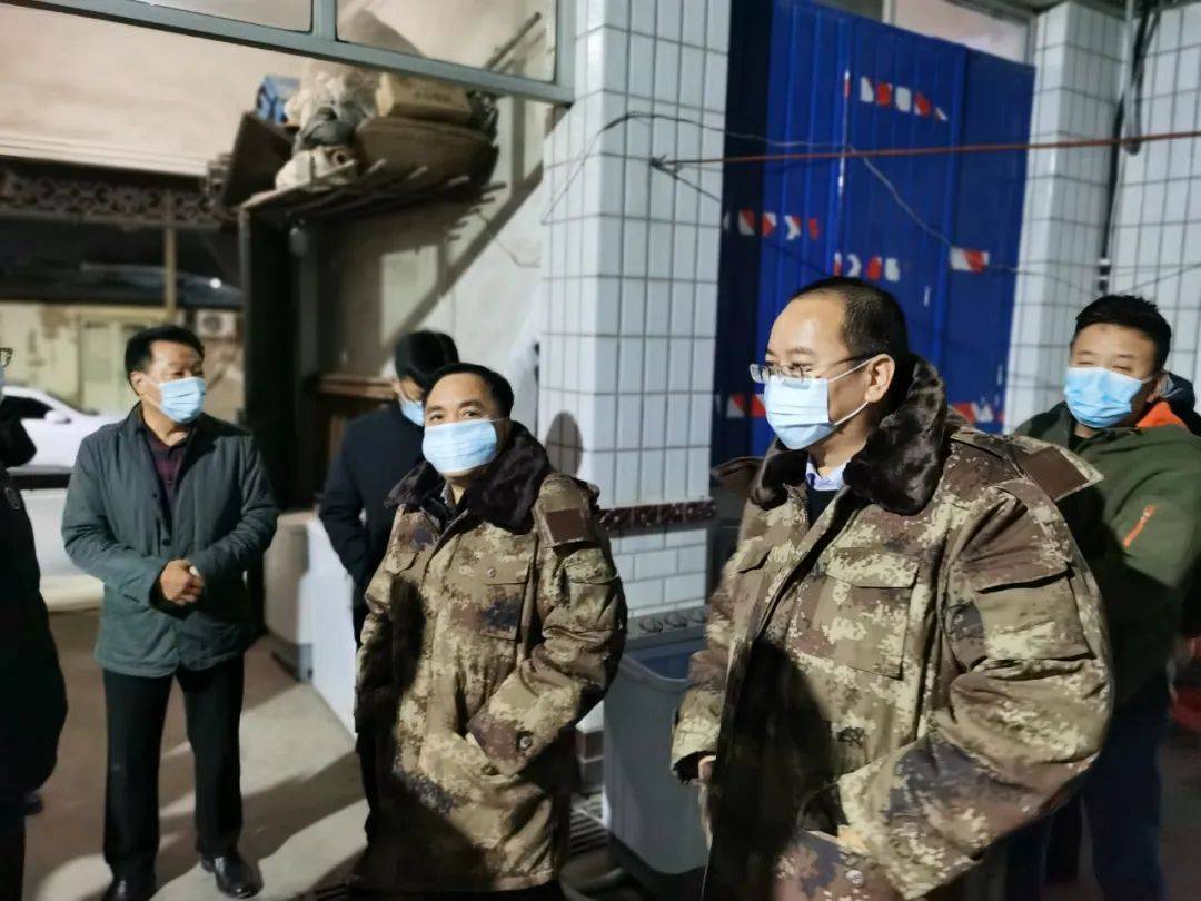 区人大常委会副主任刘振宝同志到黄村镇开展安全隐患排查清理整治夜查