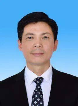 并报安徽省委同意:李命山同志任长丰县委书记,不再担任长丰县政府县长