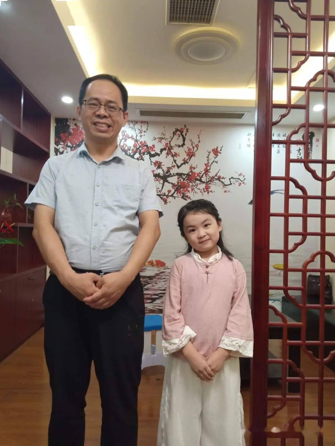 王炜皓:评论《诗刊》主编李少君先生诗歌近作《霞浦的海》