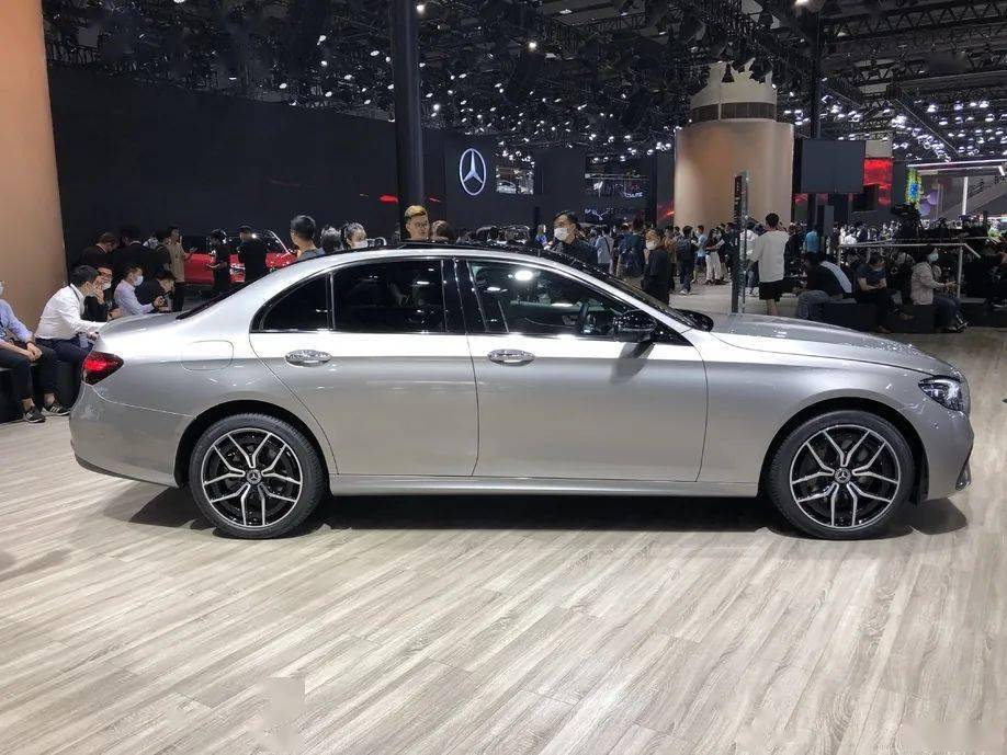 2020广州车展:新款奔驰e级标轴售43.88-52.88万