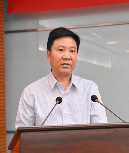 个人简介吴军,中共焦作市解放区委书记报告题目:建设地理信息产业园区