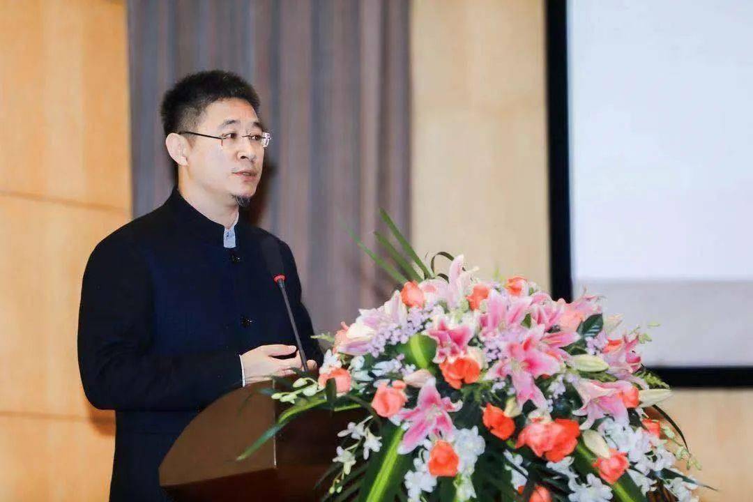 中国传媒大学出版社副社长张毓强发表主题演讲在培养和践行口语传播的