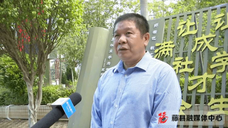 冠军藤县藤州中学两名轮滑小将参加广西轮滑锦标赛出名了