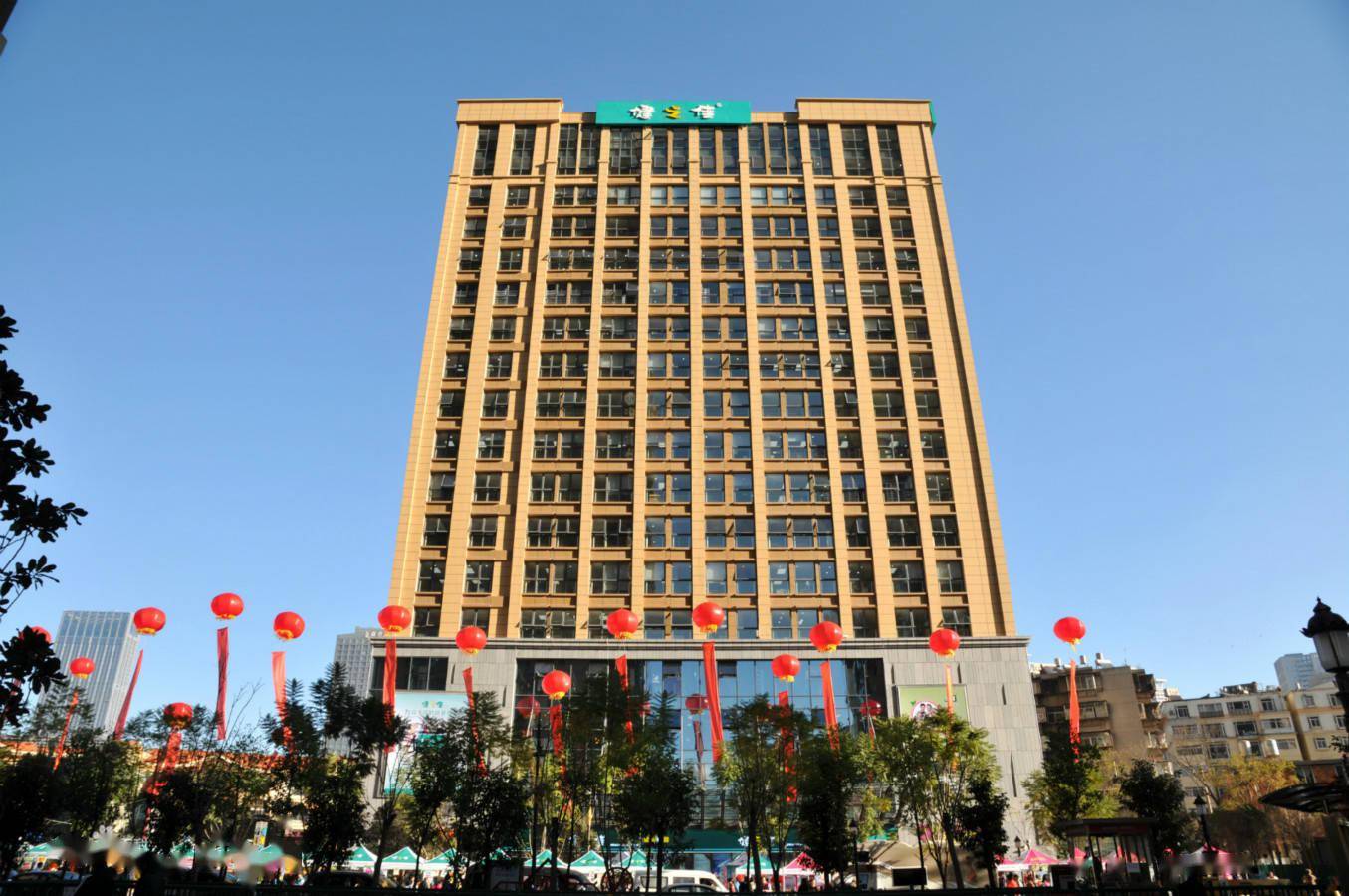 健之佳养天和等掀上市潮,连锁药房或现“七雄争霸”新格局_门店