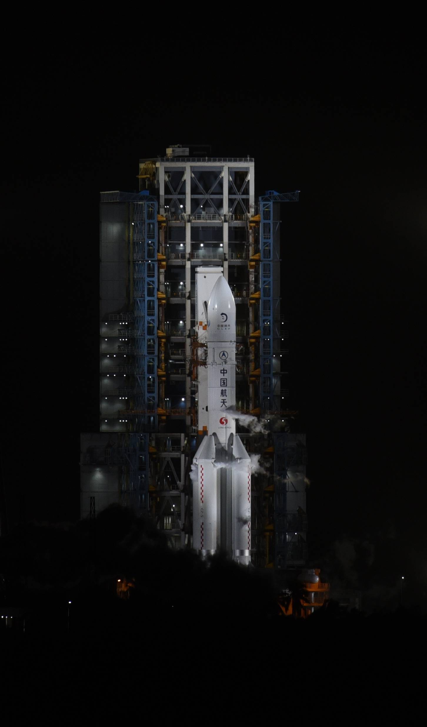 嫦娥五号发射升空!月面采样返回之旅正式开启!