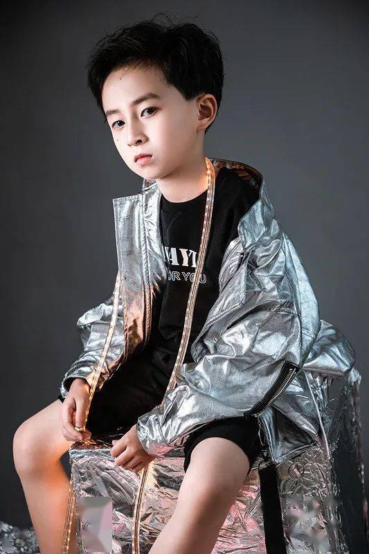 公益小歌手陈赞宇人生最精彩的是坚持梦想的过程