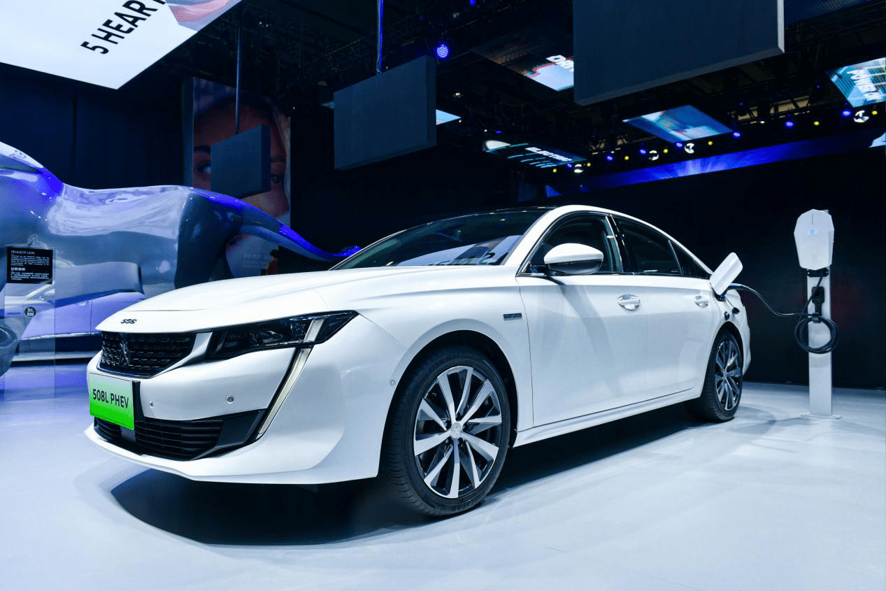 东风标致508lphev上市混动车型两个配置