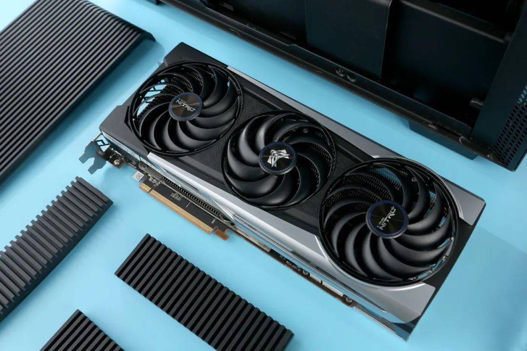 有质感也有个性,蓝宝石的radeon rx 6800xt超白金oc图赏