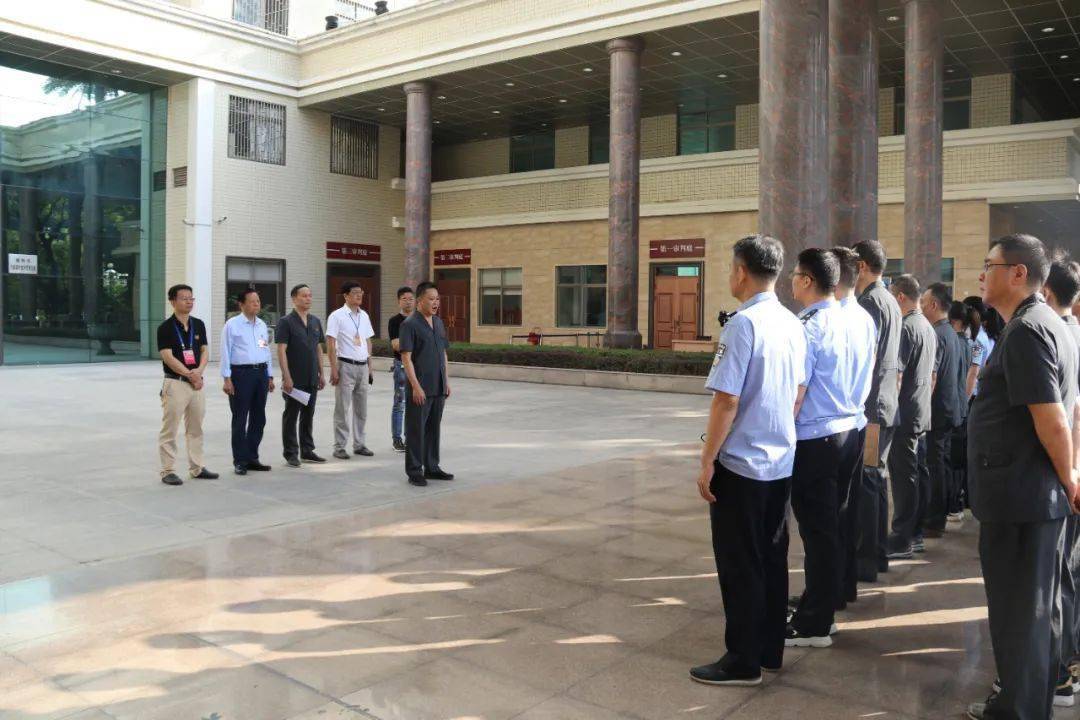 人民法院全城抓老赖快来看现场