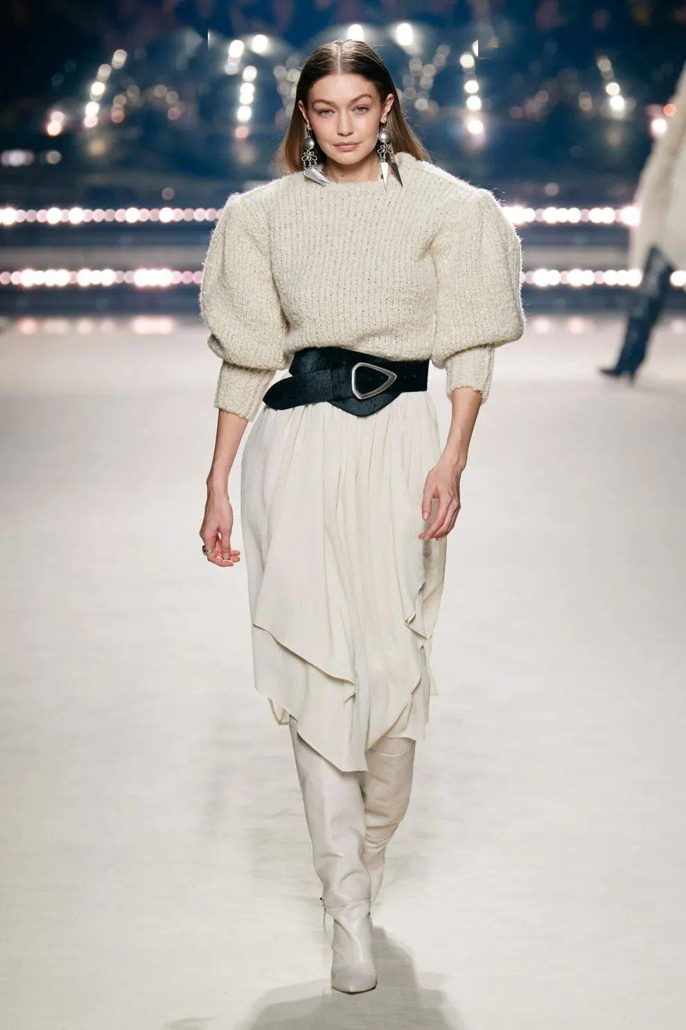 20202021秋冬最时尚的毛衣指南