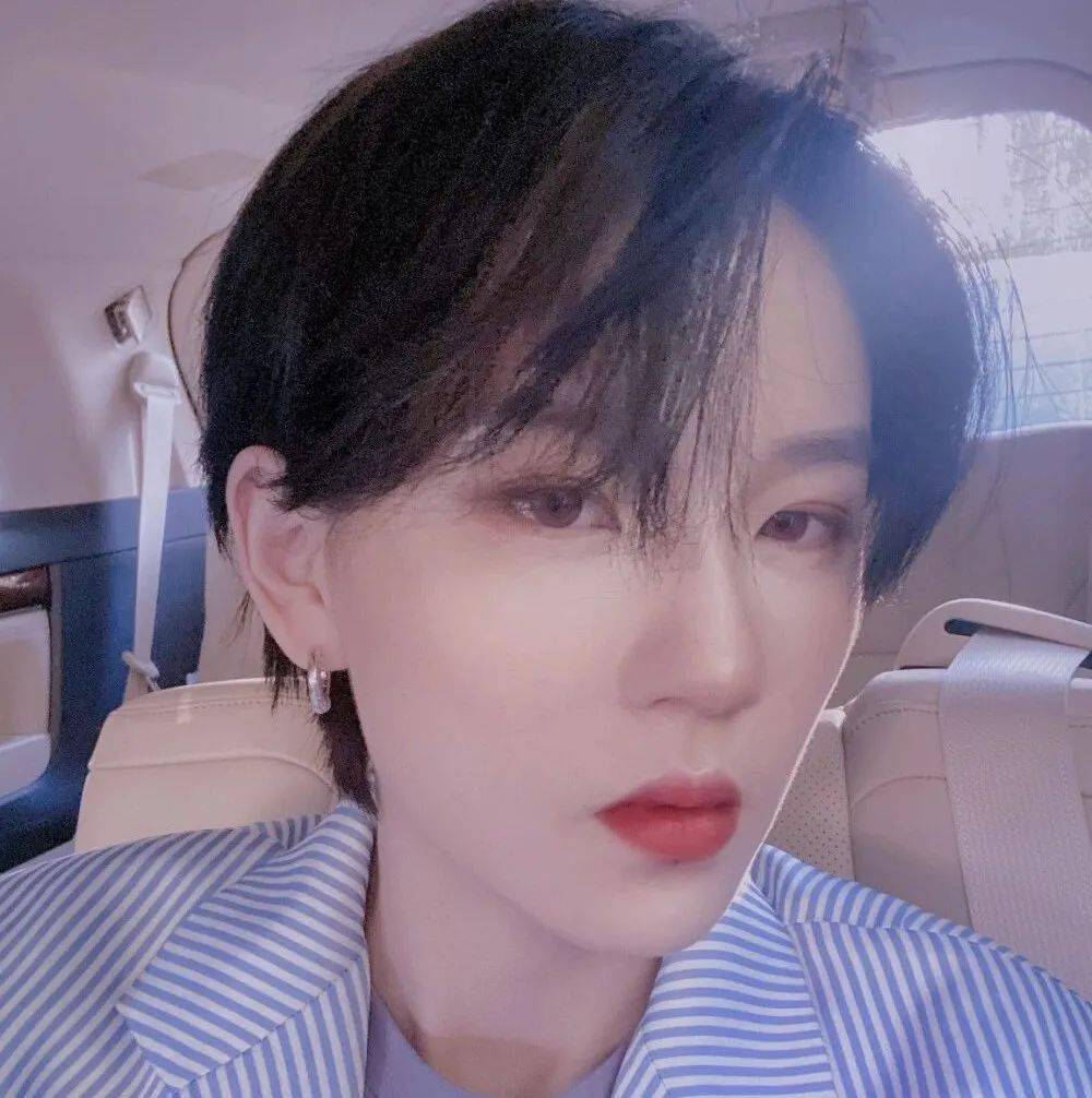 微信头像陆柯燃