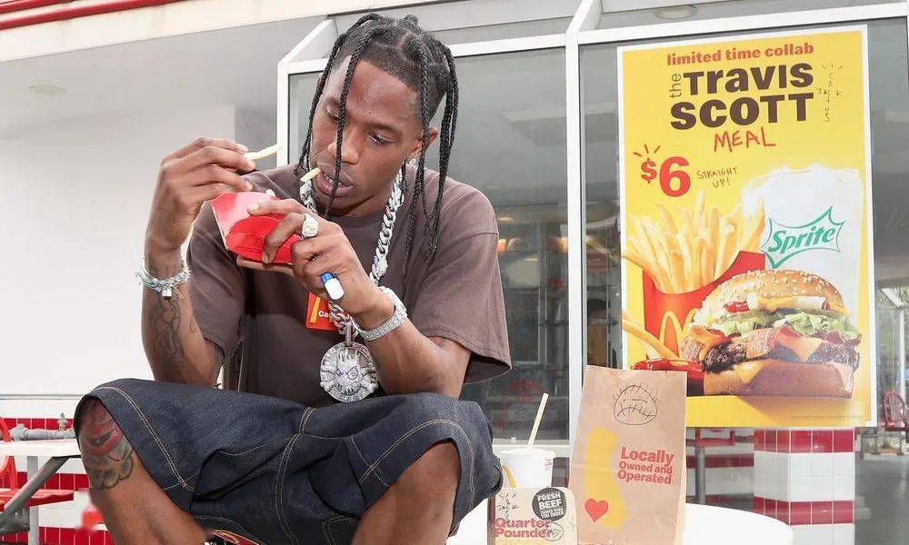 标价5万美元的travisscott麦当劳玩偶会是潮流玩具的历史一刻