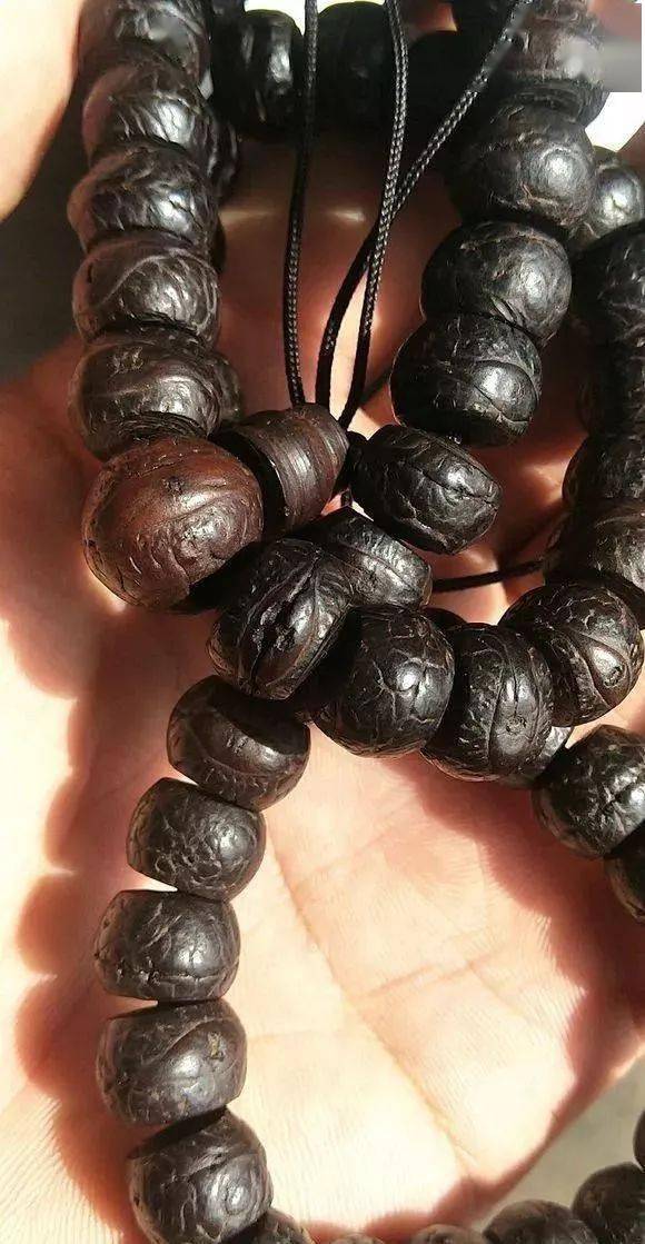 一串100年清晚期老凤眼估价50000块