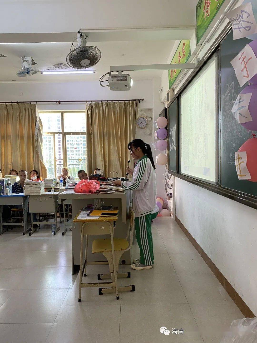 嘉积三中家长会举行!因为他,学校与家长相遇,相知,同行