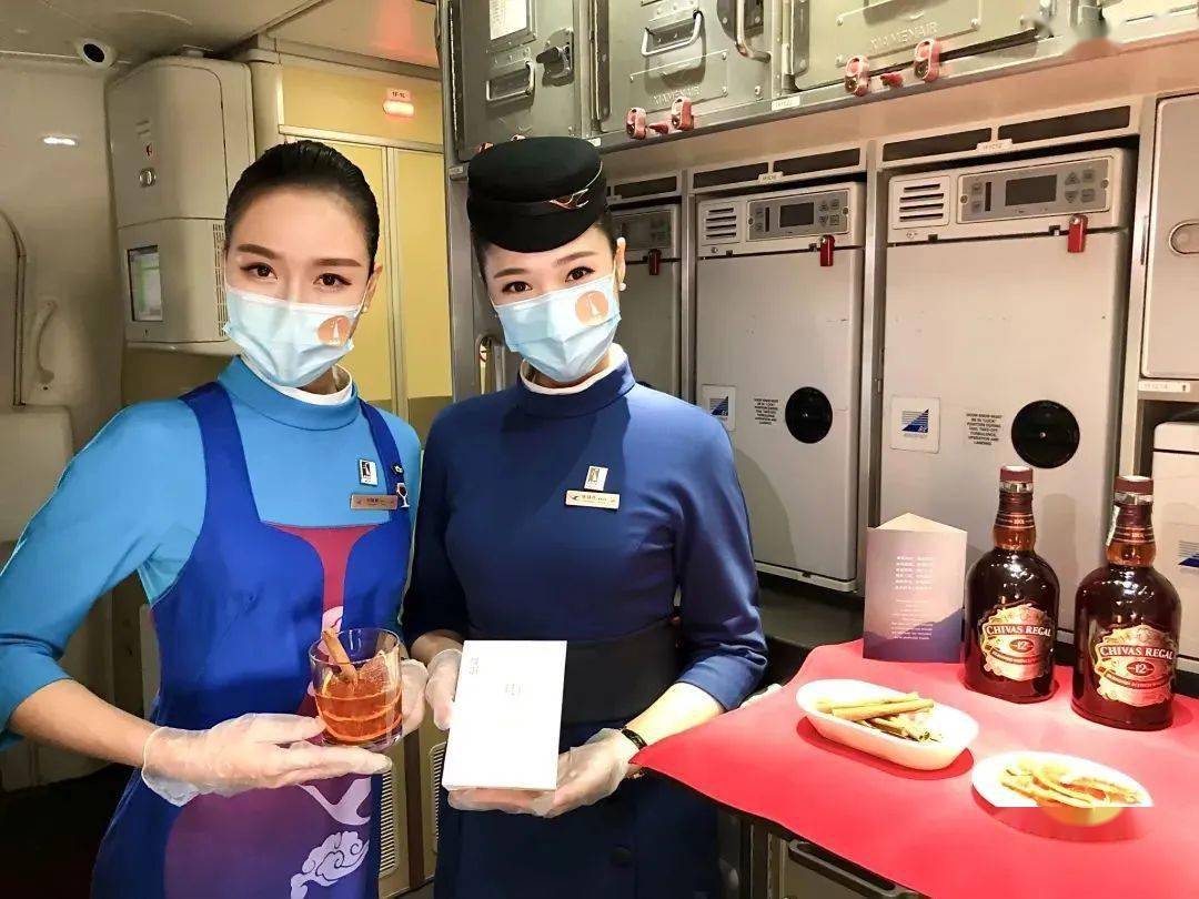 看!厦航这样迎接金鸡盛典