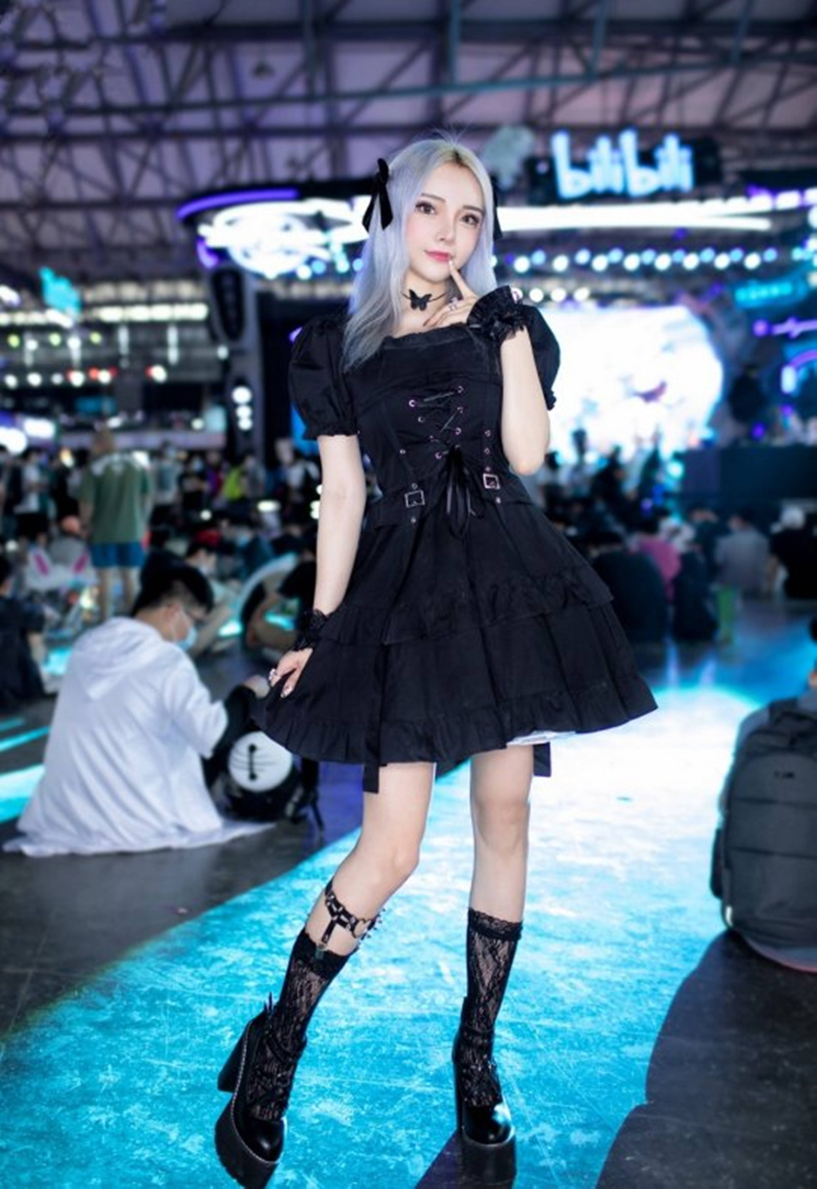 电竞经纪人郑斌带你盘点谁是2020chinajoy最美的showgirl?