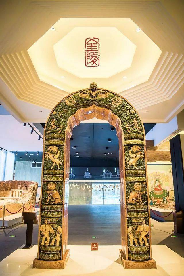 品鉴比长城还牛的宝塔惊现千年地宫外国人都认识中国却很多人不知道