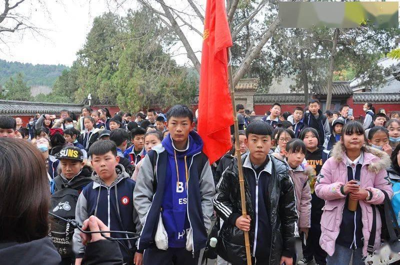 拥抱自然拓展身心夏庄镇中心初中组织上千名师生研学浮来山