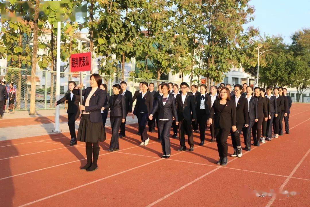 遮放民族中学第三十六届冬季田径运动会隆重开幕