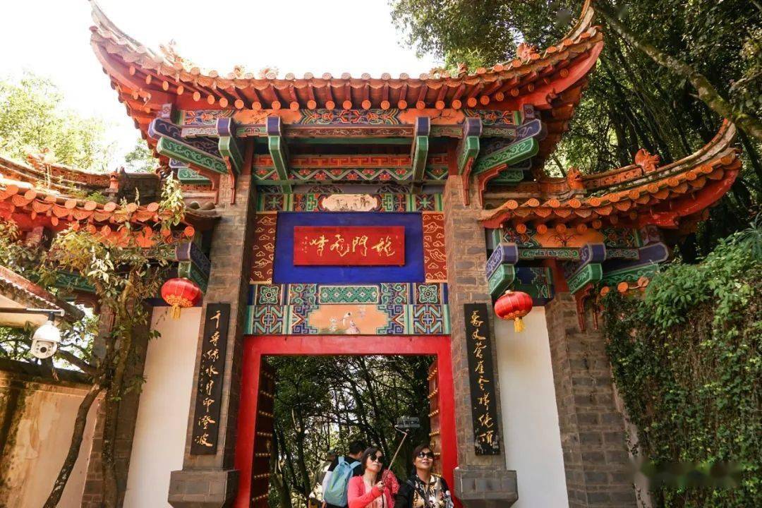 昆明:奇绝险幽的西山龙门