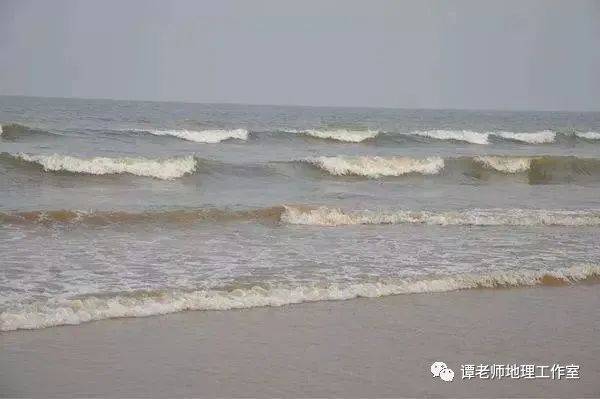 【备考干货】潮汐是沿海地区的一种自然现象指海水在天体引潮力作用下所产生的周期性运动,关于潮汐的所有高考地理考点,一文给你总结全了_太阳