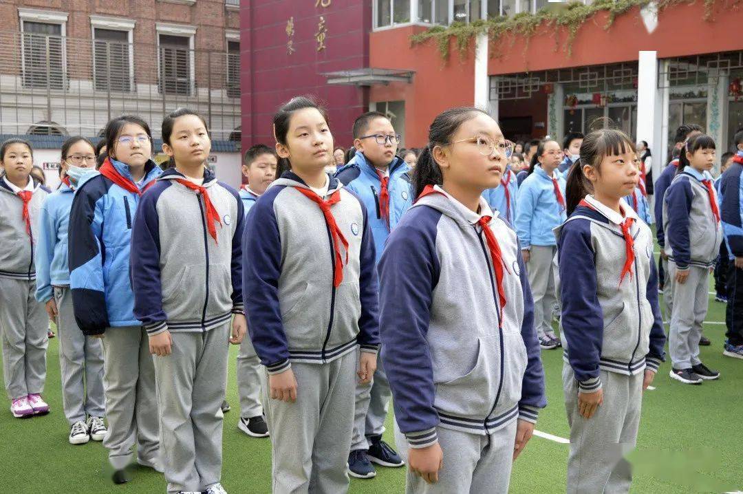 让宪法精神照亮美丽校园 ——上海市霍山学校2020年国家宪法日宣传