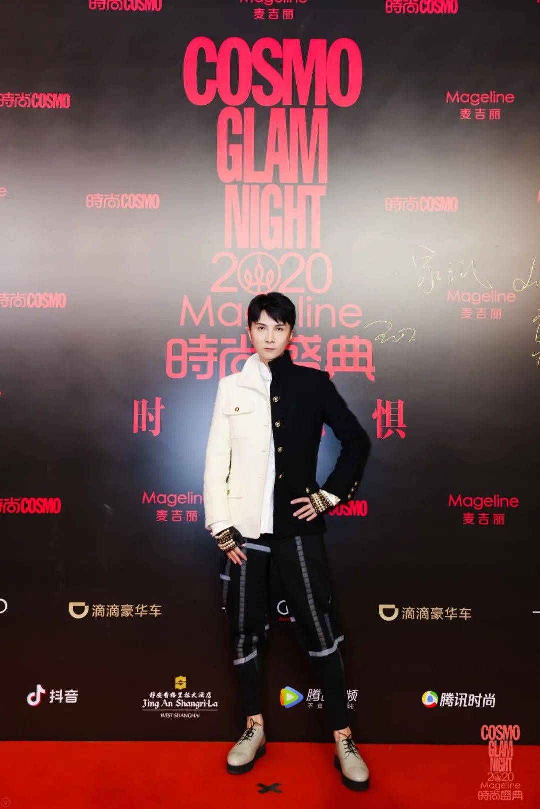 春楠明星彩妆大师,彩棠品牌创始人 唐毅帮你换头组青年演员,歌手彦希