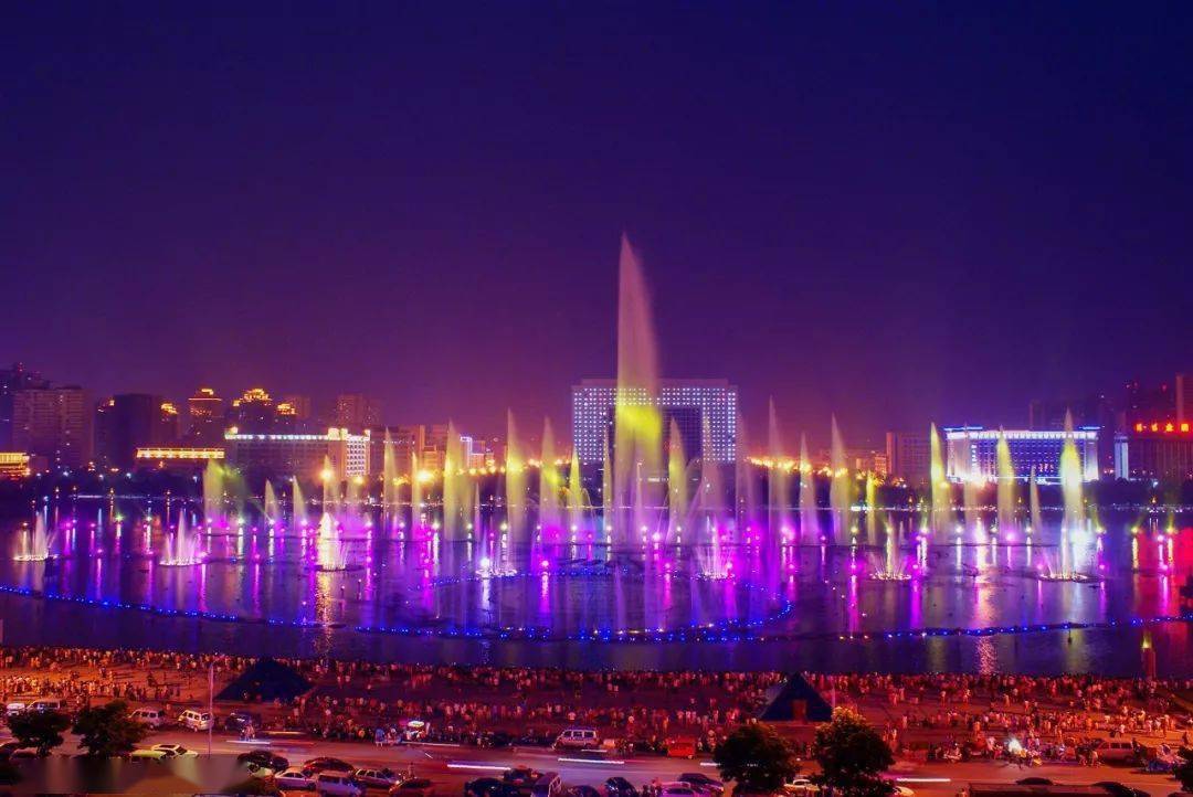 洛阳音乐喷泉2022图片