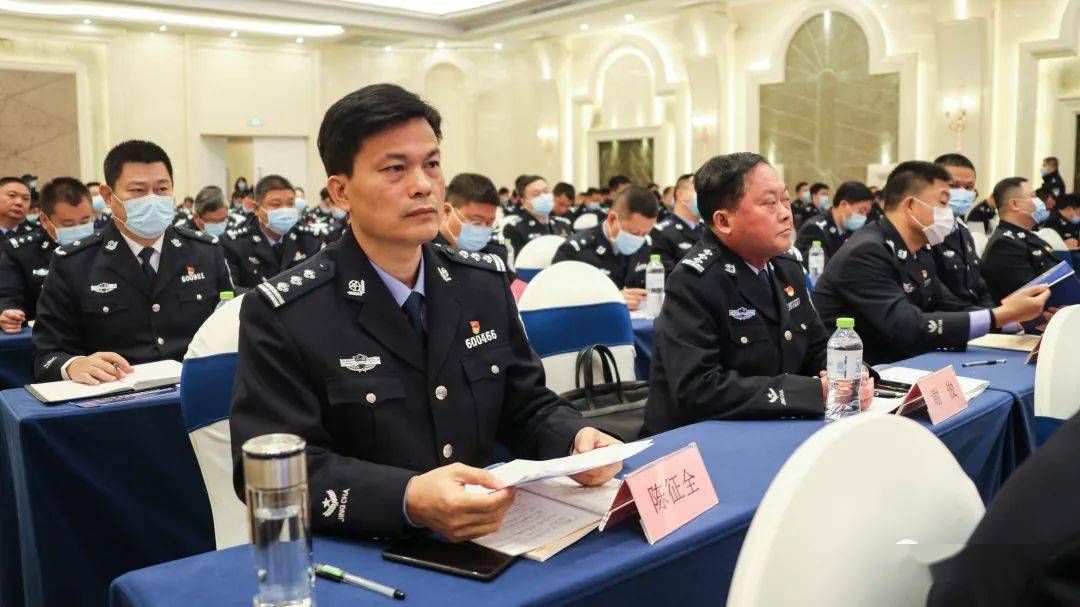 双提升进行时聚焦三事小案大办铲除盗销链条海城分局