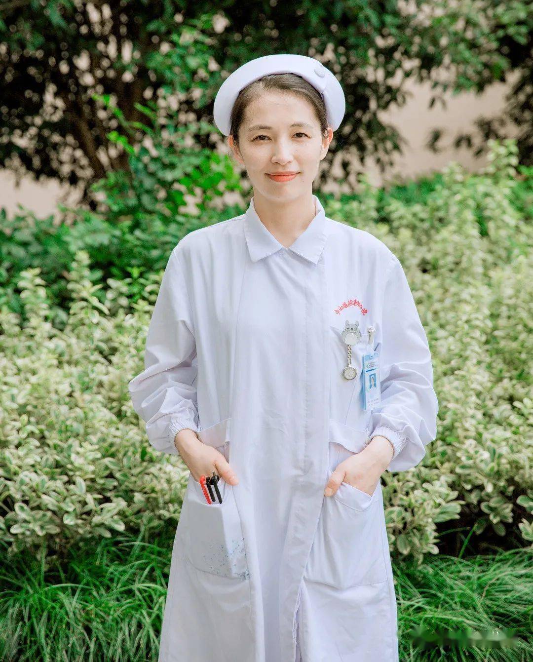 呼吸内科护士长王菊莉获得2020年上海市劳动模范先进工作者光荣称号
