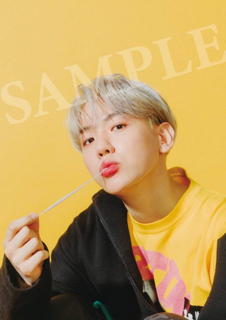 伯贤日本迷你专baekhyun照片卡预览照释出糖果本身就是你