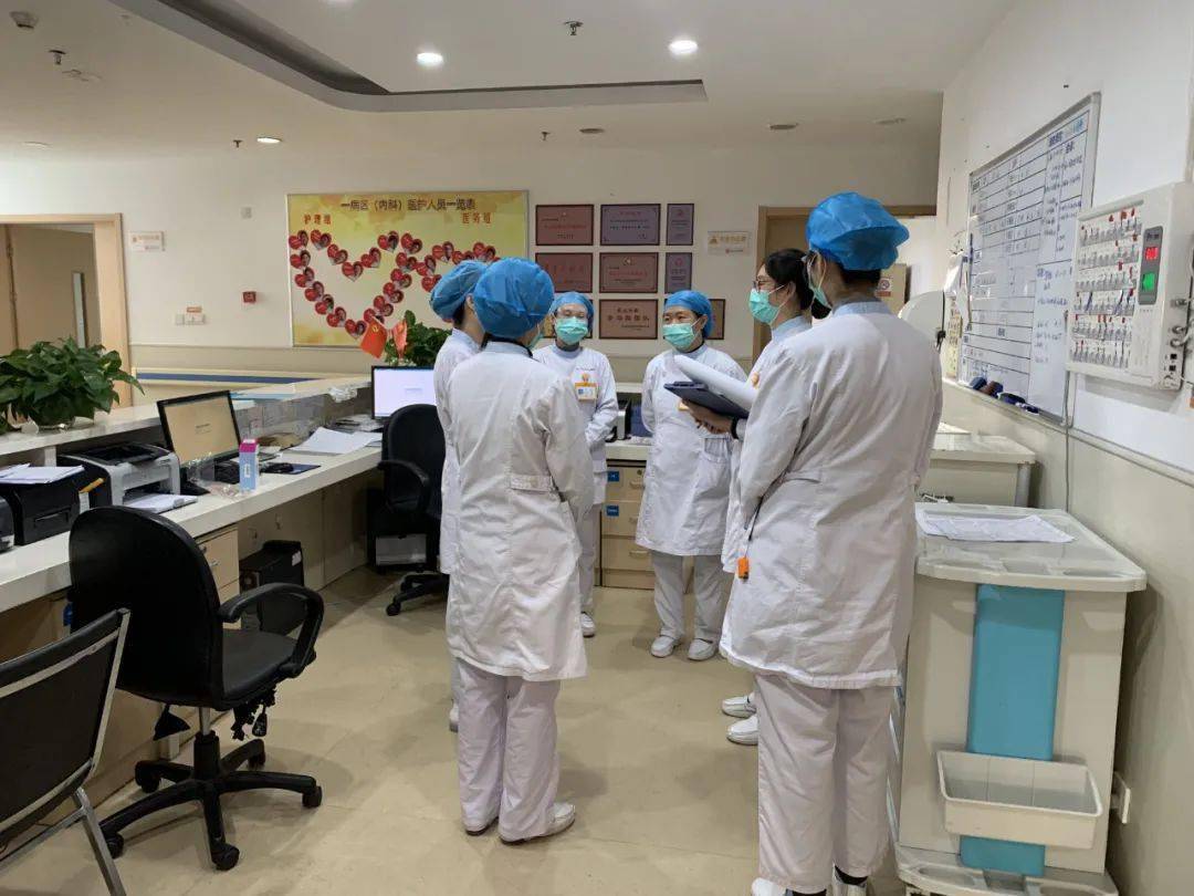 上下聚力拼搏奋战决胜二级医院复评