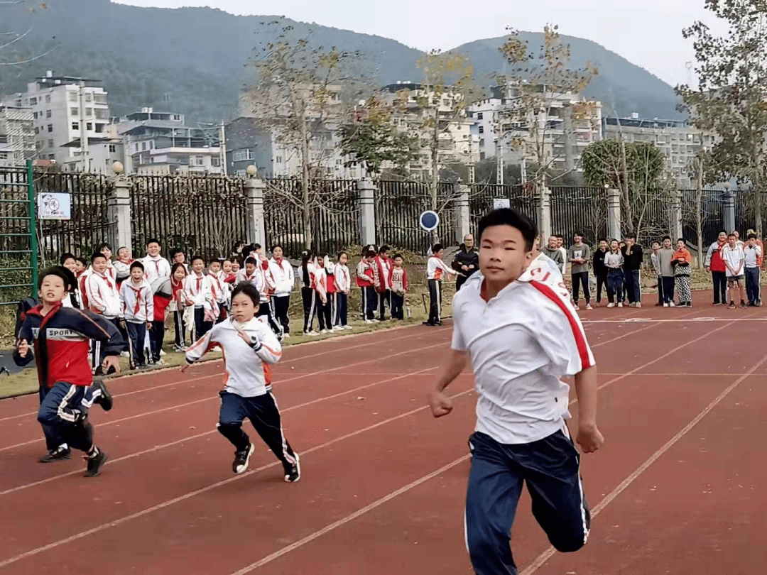 建州小学举办第七届阳光体育节活动