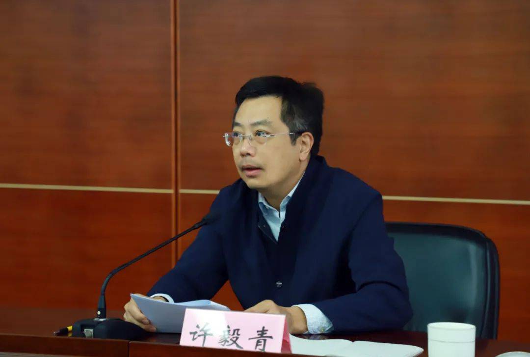 大咖宣讲掀起学习热潮1335136666