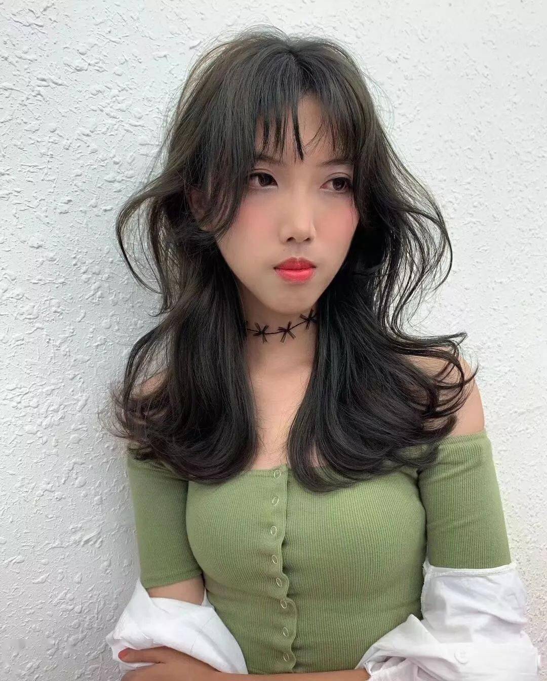 2020流行"热烫发"