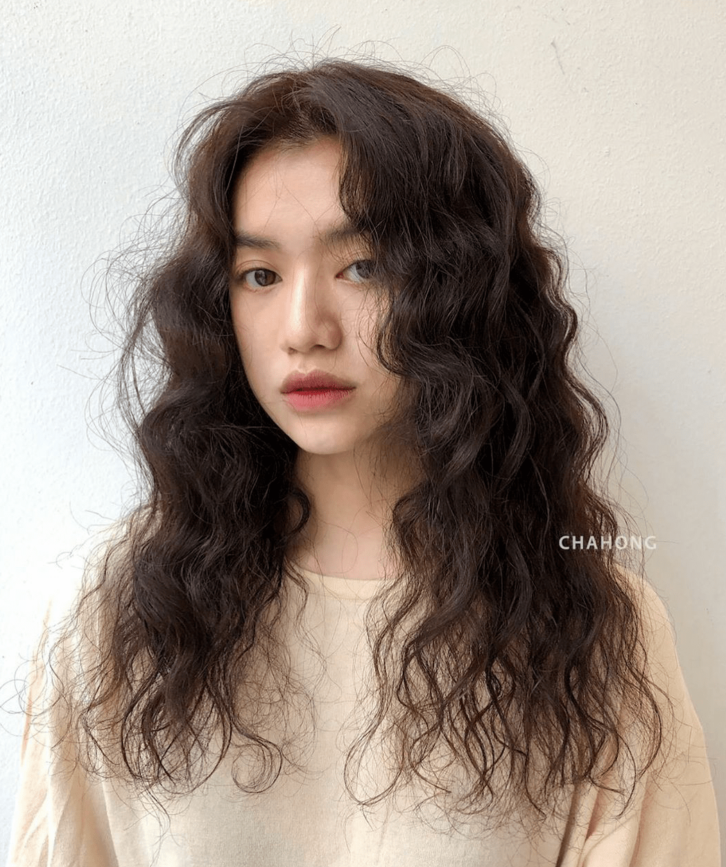 超slay的公主烫超显脸小