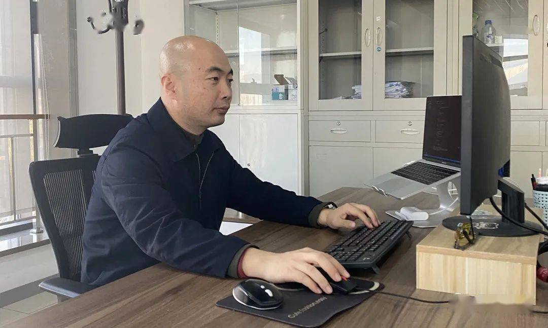 【特别报道】微软全球最具价值专家有咱本钢人!_杨旭