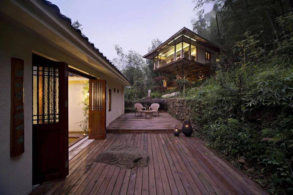 竹别墅深藏竹林原来树屋也能这么奢