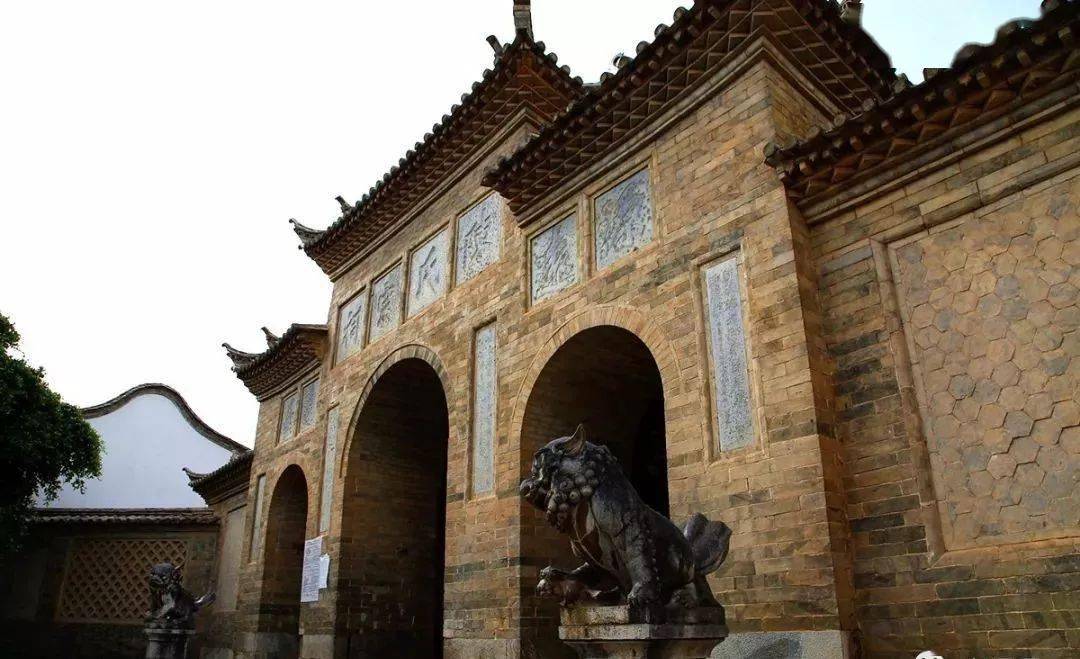 人文播报 | 走进石屏"泛博物馆群落",领略历史遗迹文化魅力