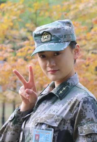 麗 婭01 中國人民解放軍陸軍end新時代中國女兵又美又颯陸軍·空軍