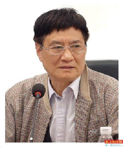 2705个村园期待蝶变