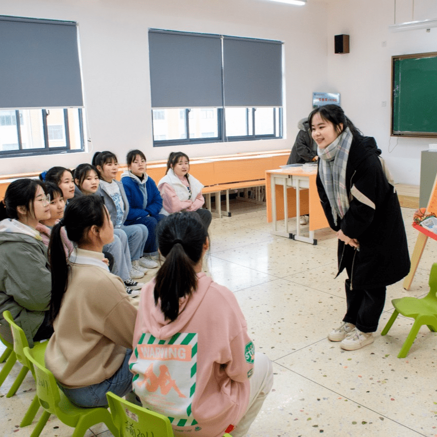 乘风破浪湖南省中南艺术学校2018级学前教育专业汇报演出暨校园招聘会