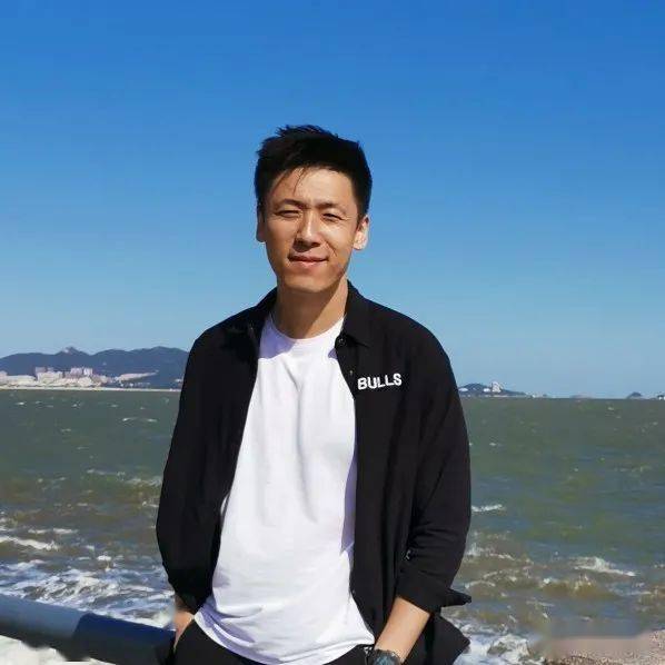 宋文博宝武环科金资公司吴振刚宝钢金属上海秉玟型材"十大青年先锋"