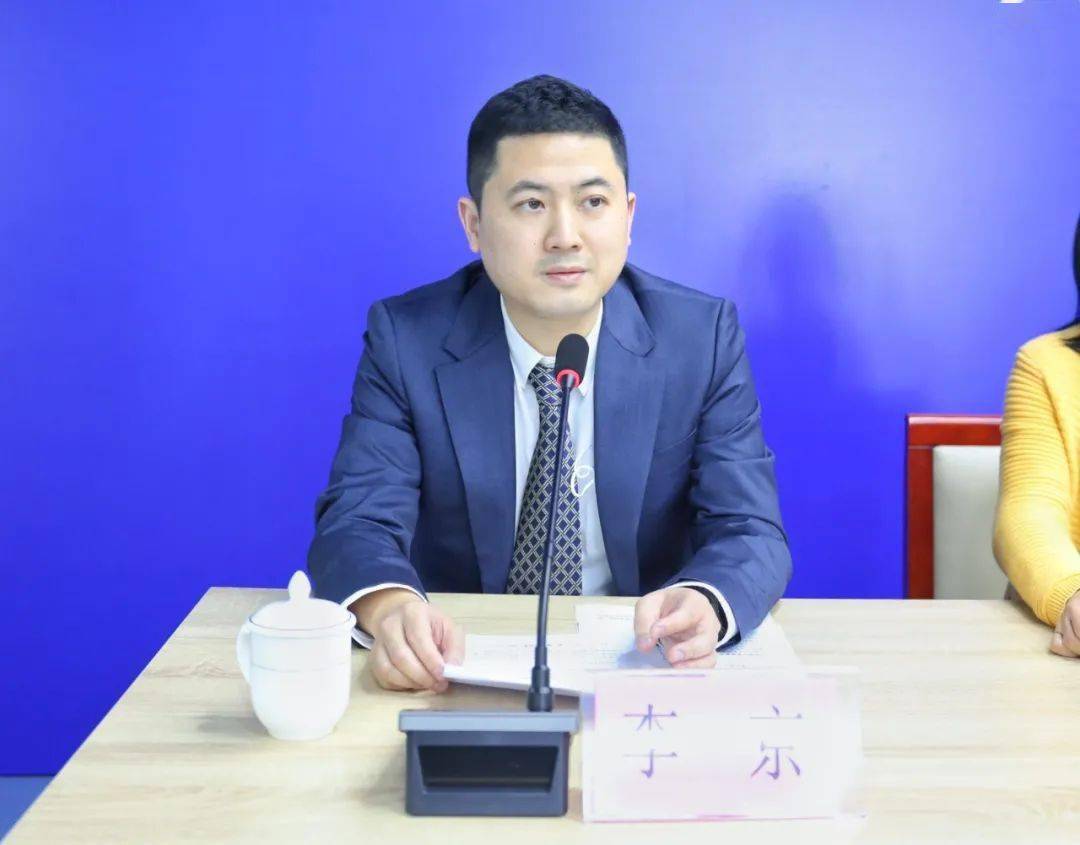 龙华区扫黑除恶专项斗争成效如何请看新闻发布会实录