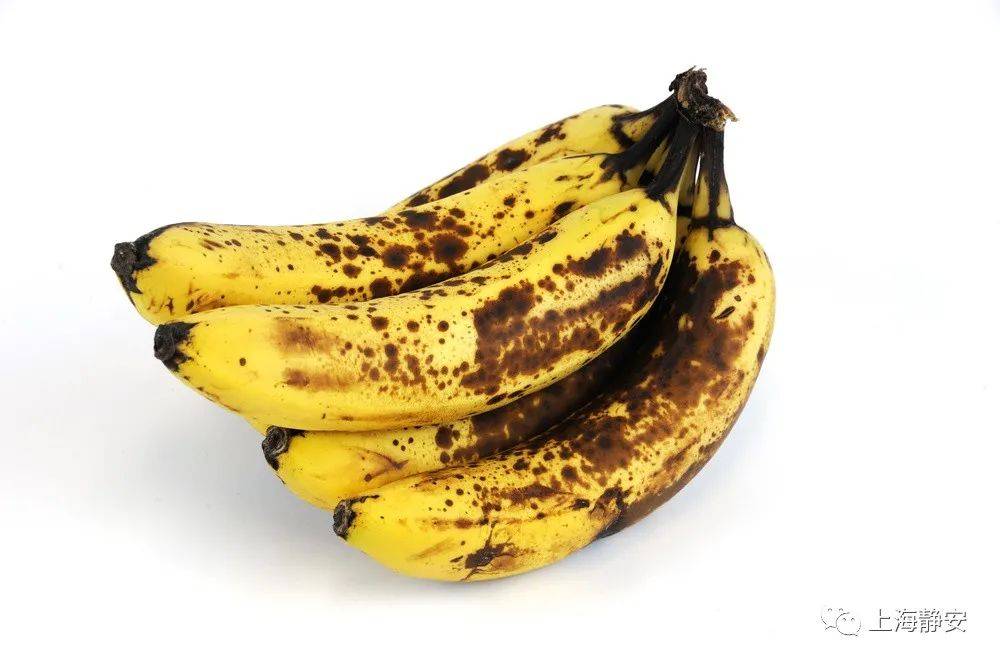 烂水果刨去烂的部分还能吃吗?别说还真能吃!